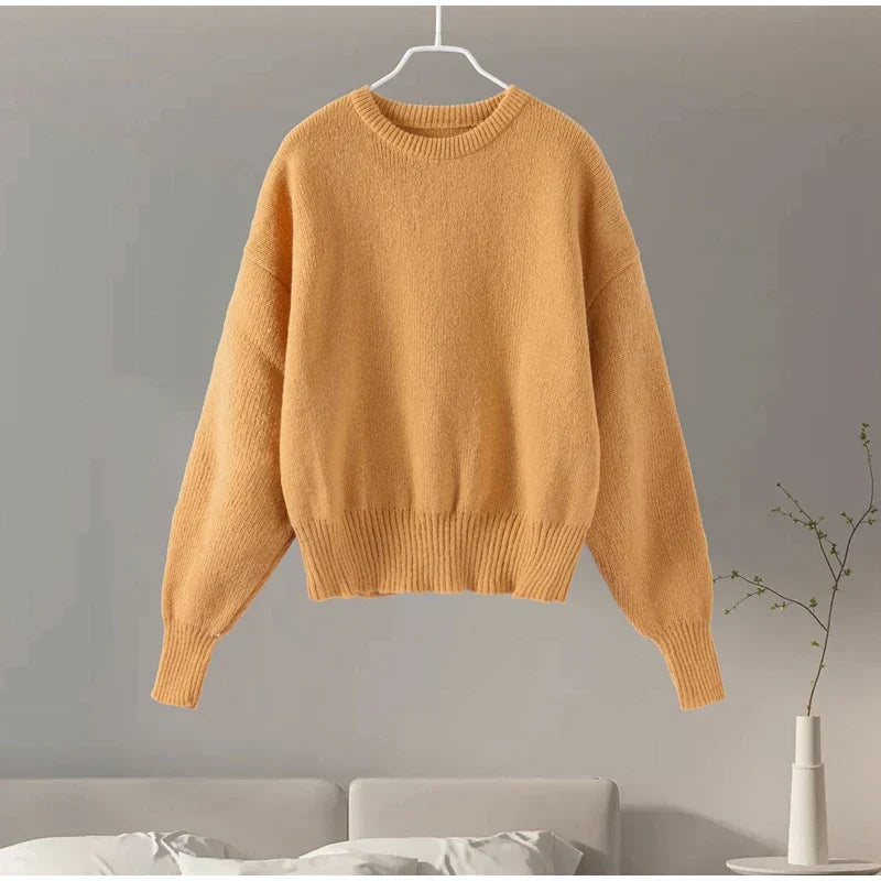 סט שני חלקים סרוג חולצת אובר סייז וחצאית מיני - יעלה